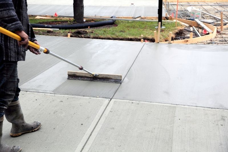 sidewalk concrete contractors