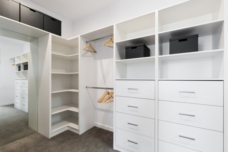 walk in closet and dressing room